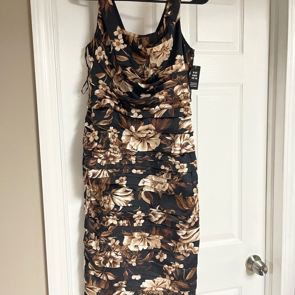 Express Cream and Black Sheath Midi Dress with Sleeveless Design and Cowl Neck